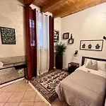 Bb Vicolo 22