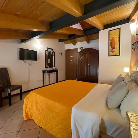 Bb Vicolo 22 招待所 2*