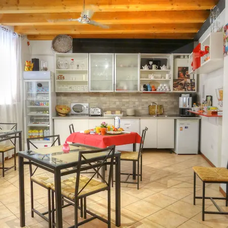 Bb Vicolo 22 招待所