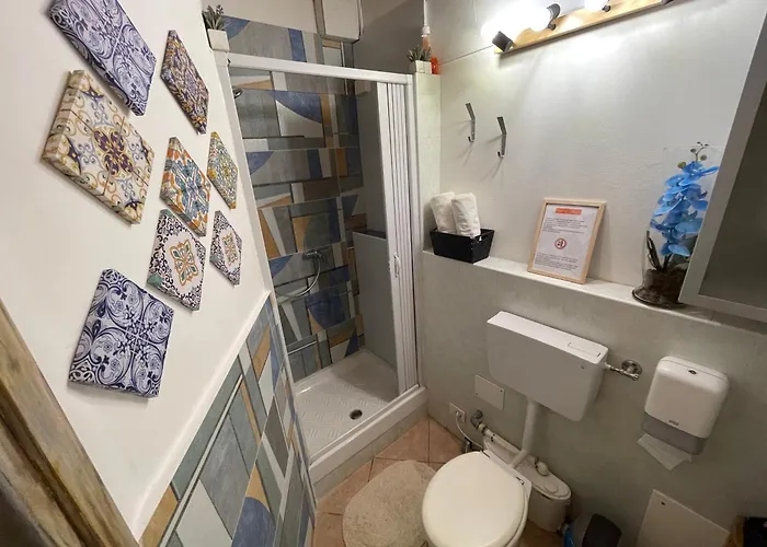 Bb Vicolo 22 게스트하우스 2*