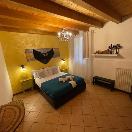 Bb Vicolo 22 2* Verona